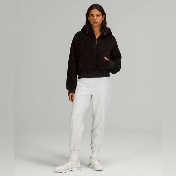 Lululemon Textured Fleece 1/2 Zip in Black Size 6 - Picture 1 of 16